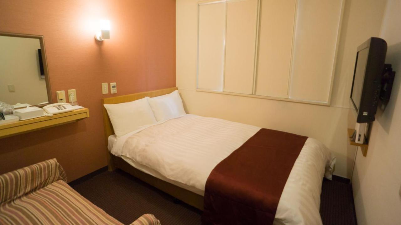 Kochi Palace Hotel Bagian luar foto